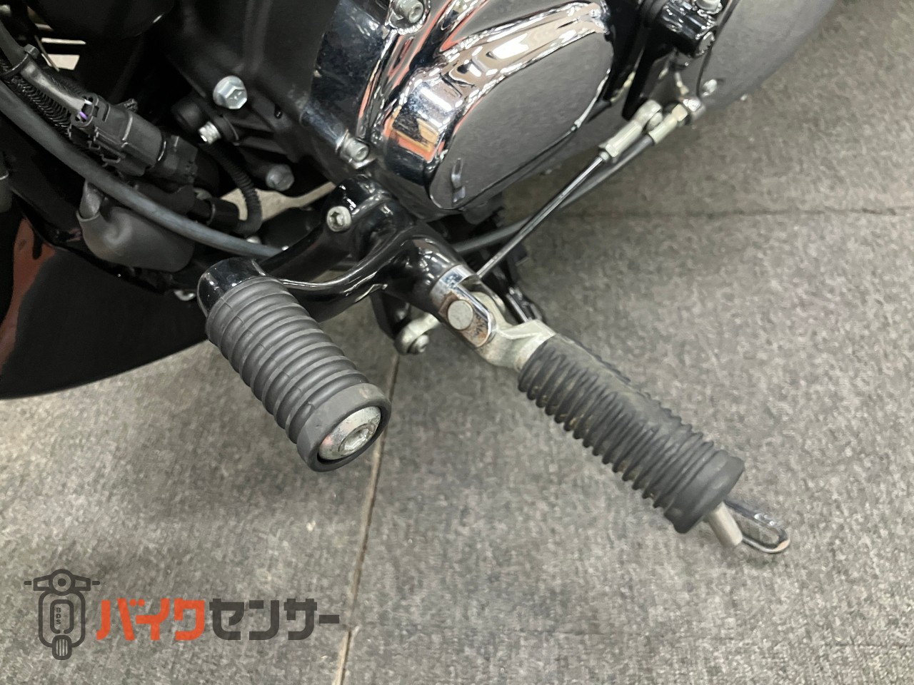 XL1200XS フォーティエイトスペシャル COBRAマフラー タンクアップ IGコイル移設 アンダースポイラー ETC_29