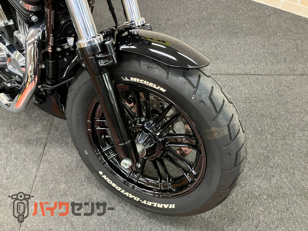 XL1200XS フォーティエイトスペシャル COBRAマフラー タンクアップ IGコイル移設 アンダースポイラー ETC_31