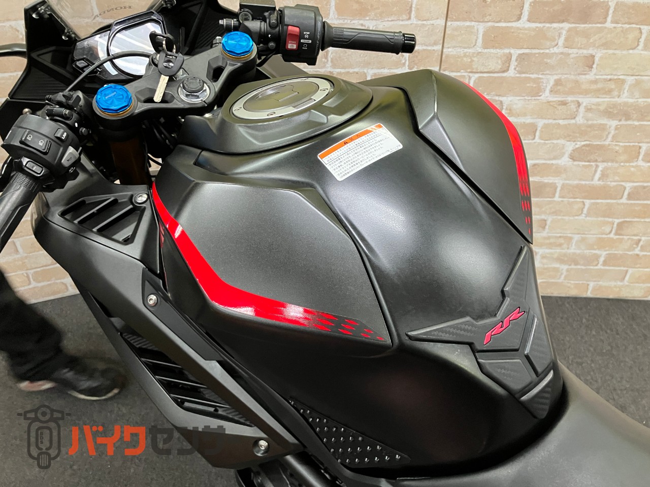 CBR250RR クイックシフター ETC グリップヒーター_8