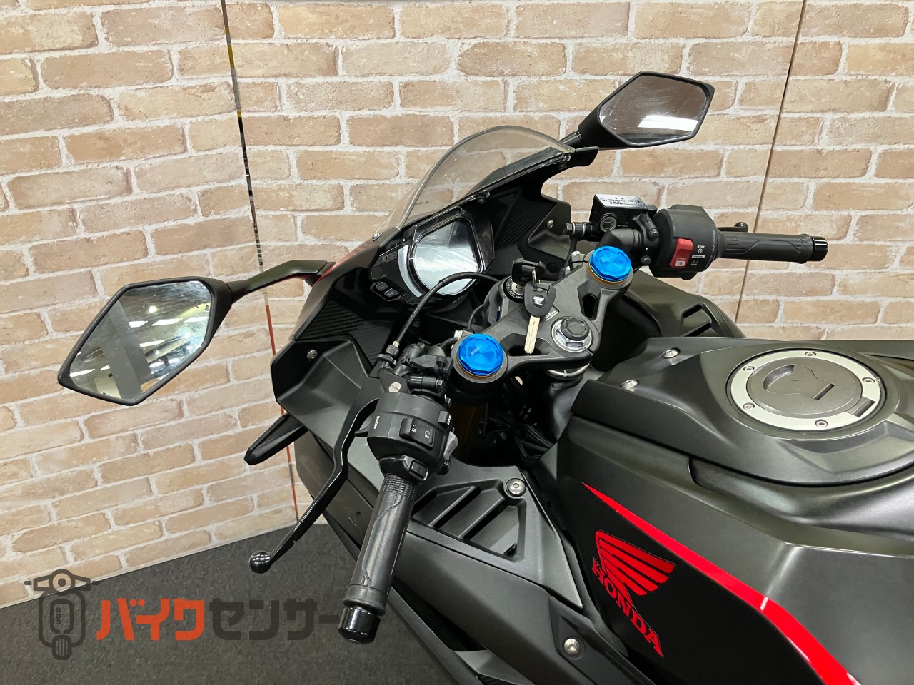 CBR250RR クイックシフター ETC グリップヒーター_9