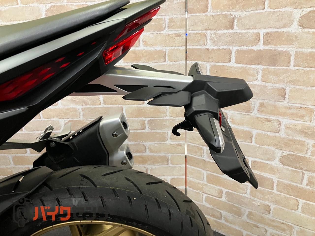 CBR250RR クイックシフター ETC グリップヒーター_17