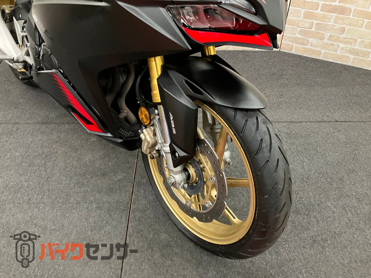 CBR250RR クイックシフター ETC グリップヒーター_24
