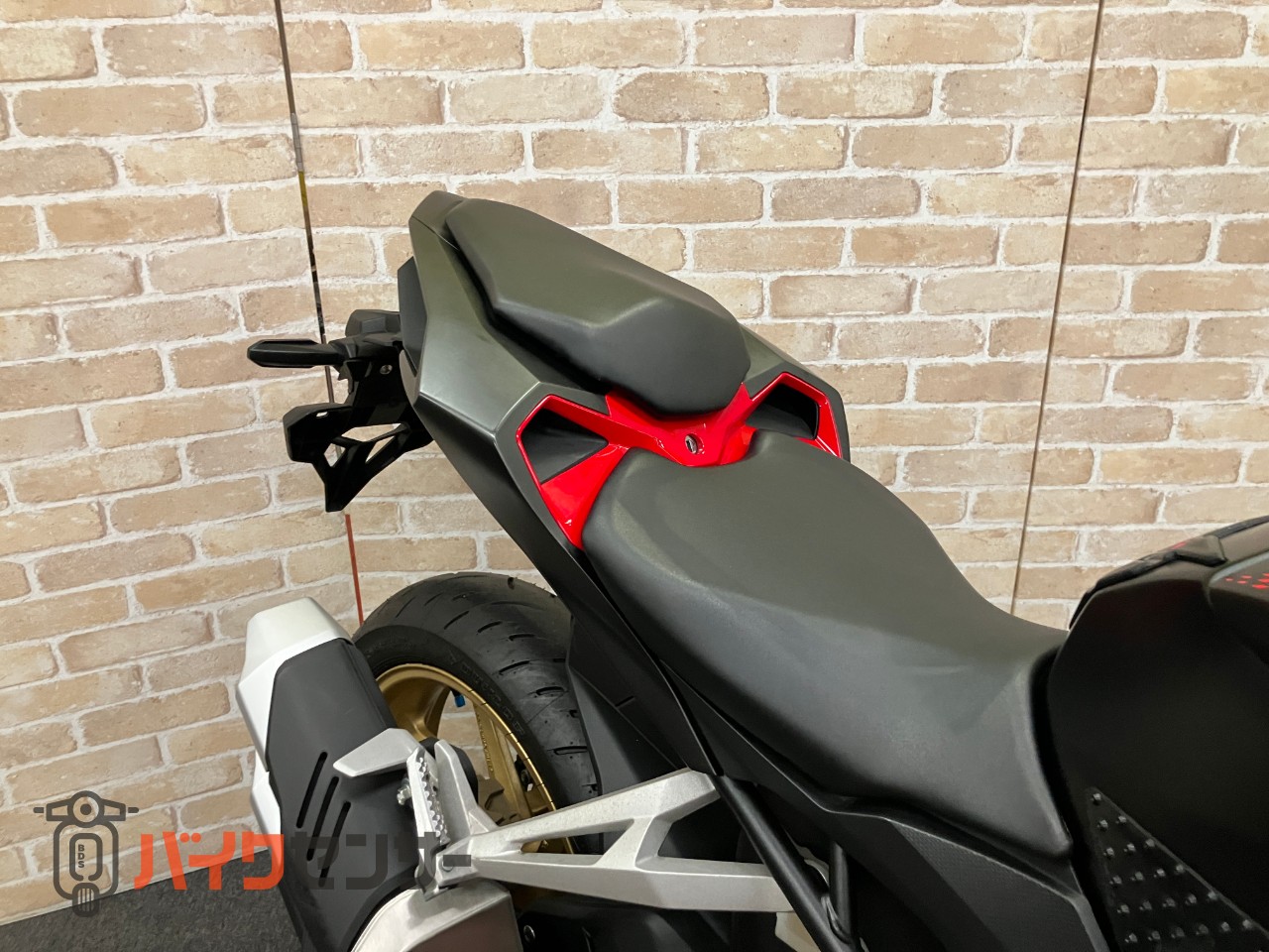 CBR250RR クイックシフター ETC グリップヒーター_25