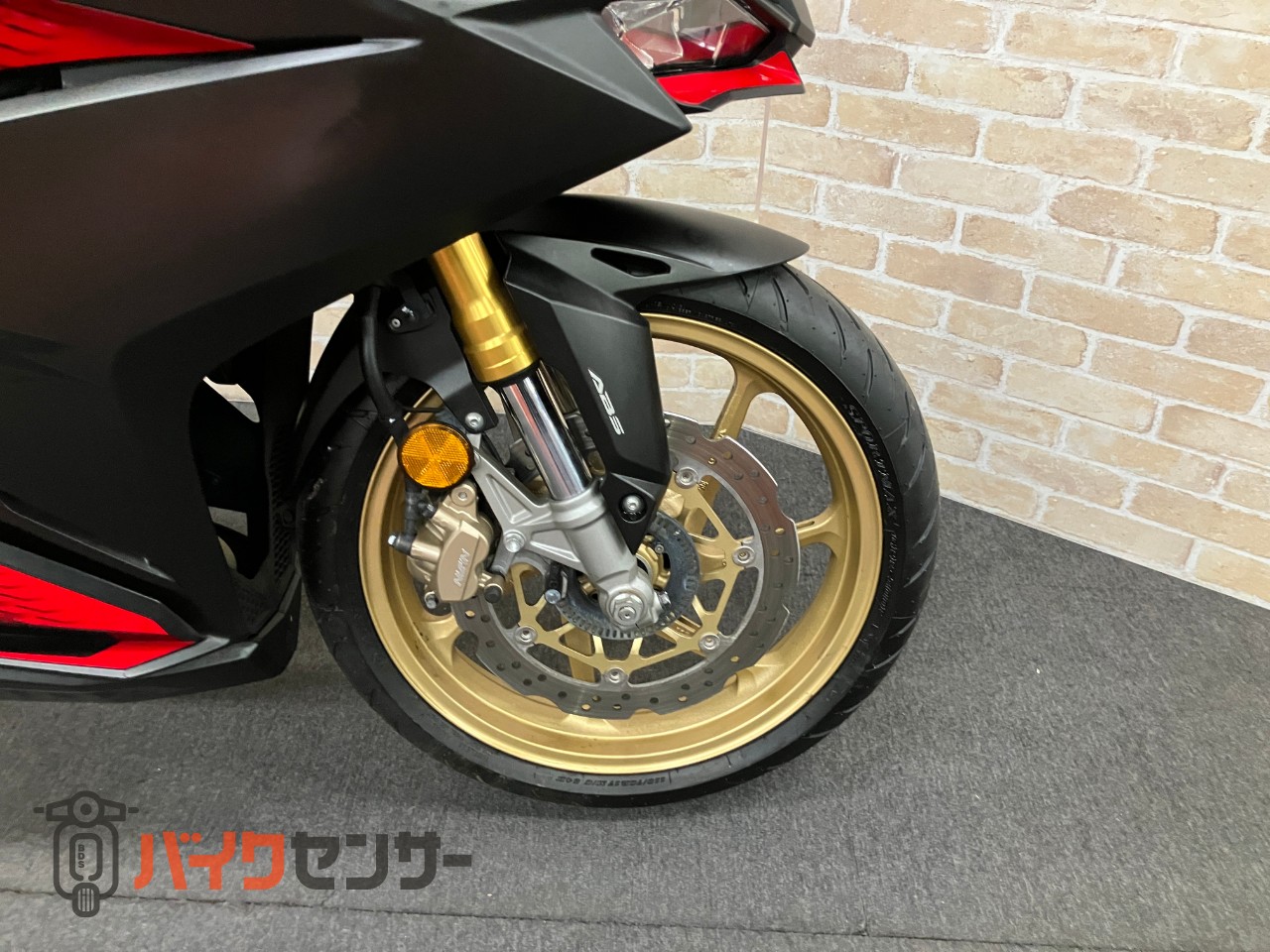 CBR250RR クイックシフター ETC グリップヒーター_28