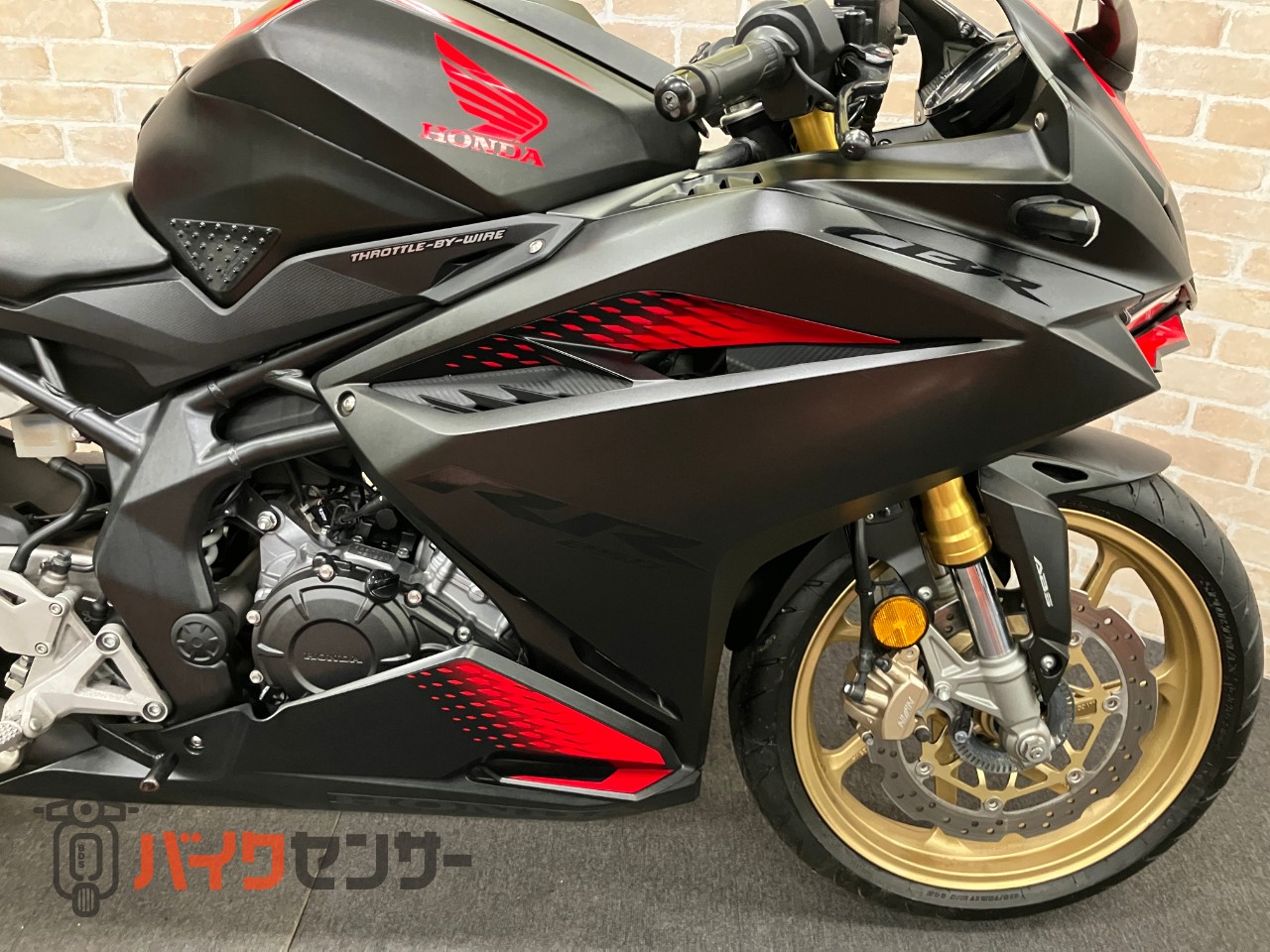 CBR250RR クイックシフター ETC グリップヒーター_29