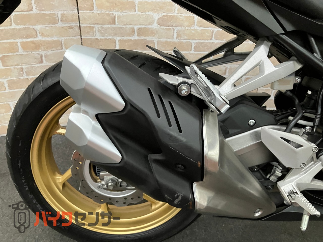 CBR250RR クイックシフター ETC グリップヒーター_33
