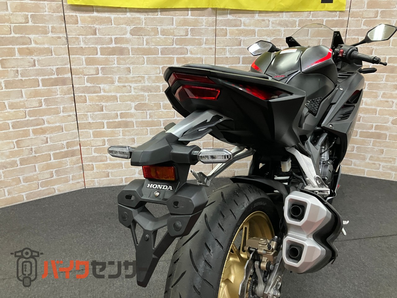 CBR250RR クイックシフター ETC グリップヒーター_35