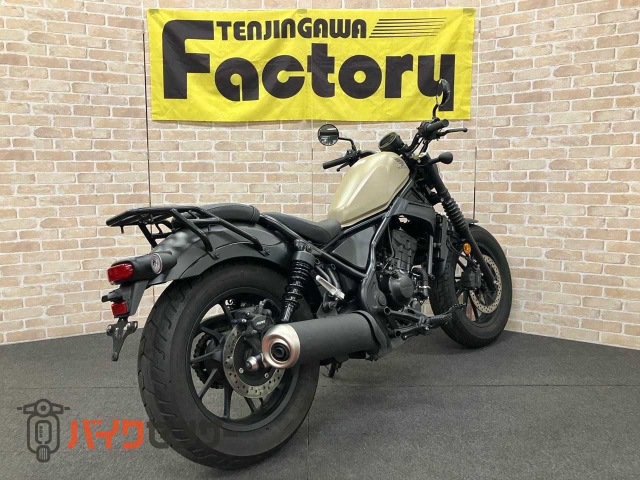 レブル250ABS フルLEDモデル フォークブーツ リアキャリア_4