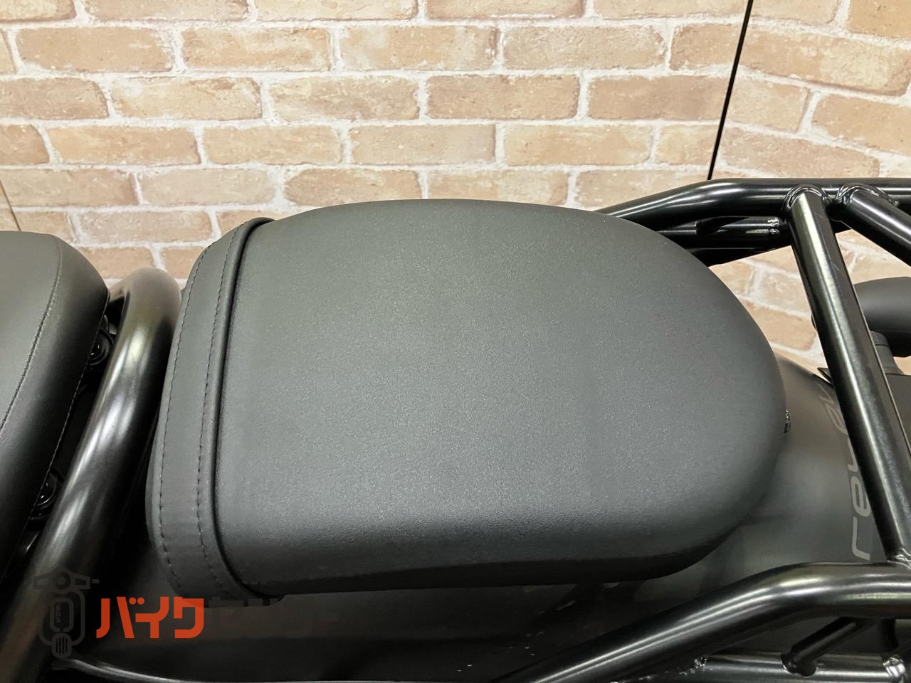 レブル250ABS フルLEDモデル フォークブーツ リアキャリア_18