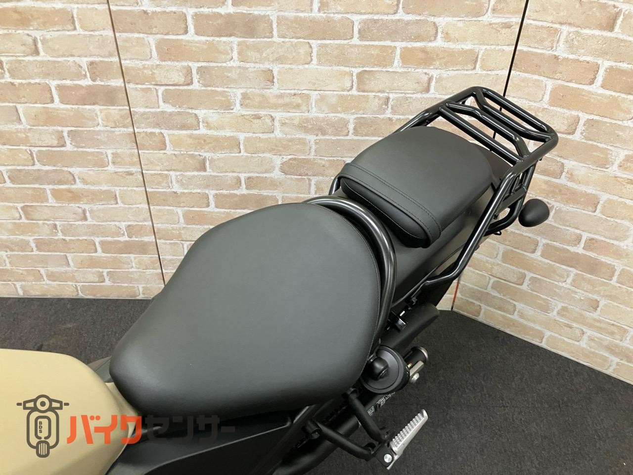 レブル250ABS フルLEDモデル フォークブーツ リアキャリア_24