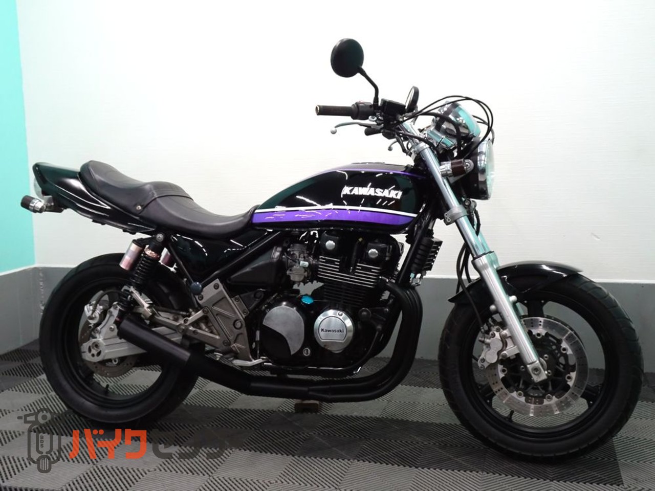 カワサキ ZEPHYR χ ちょっぴりヤンチャ仕様 ショート管 タイガーカラー