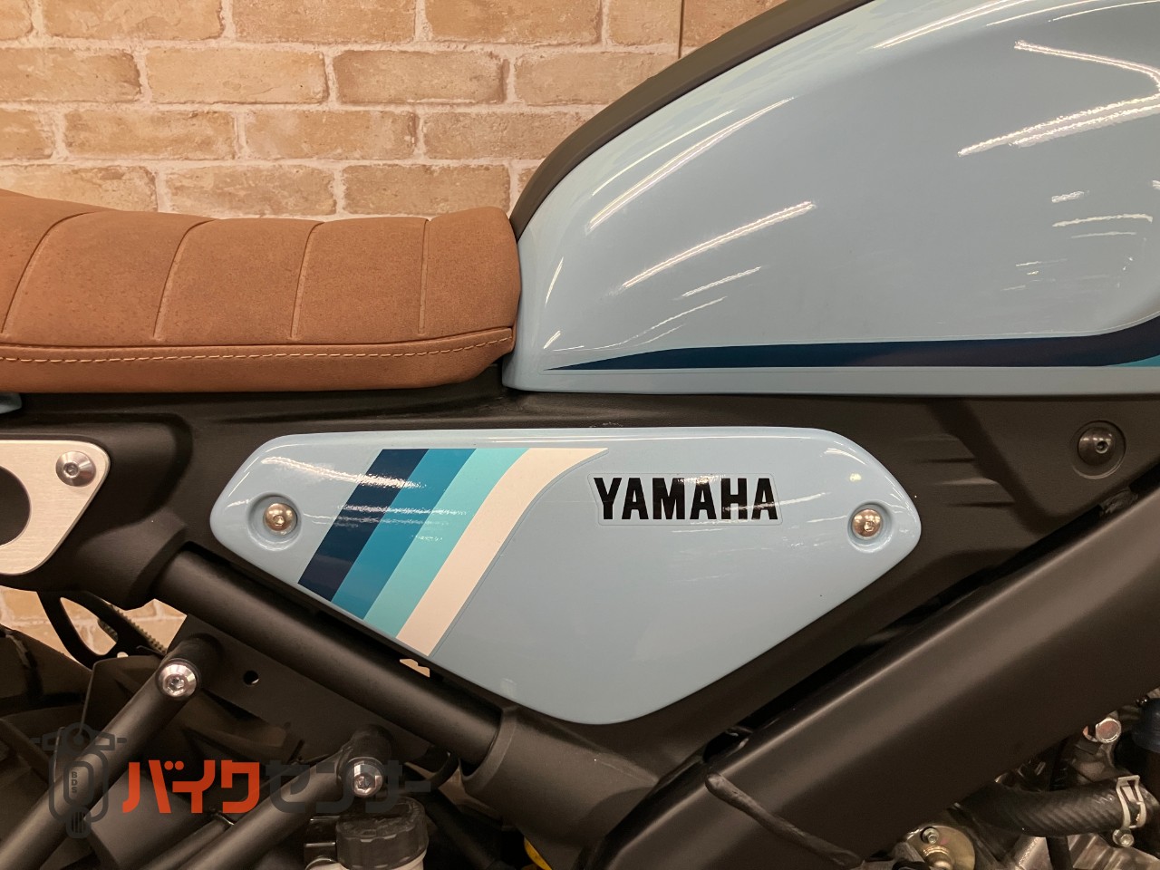 XSR125 ヨシムラ機械曲げGP-MAGNUMマフラー メーターバイザー_15