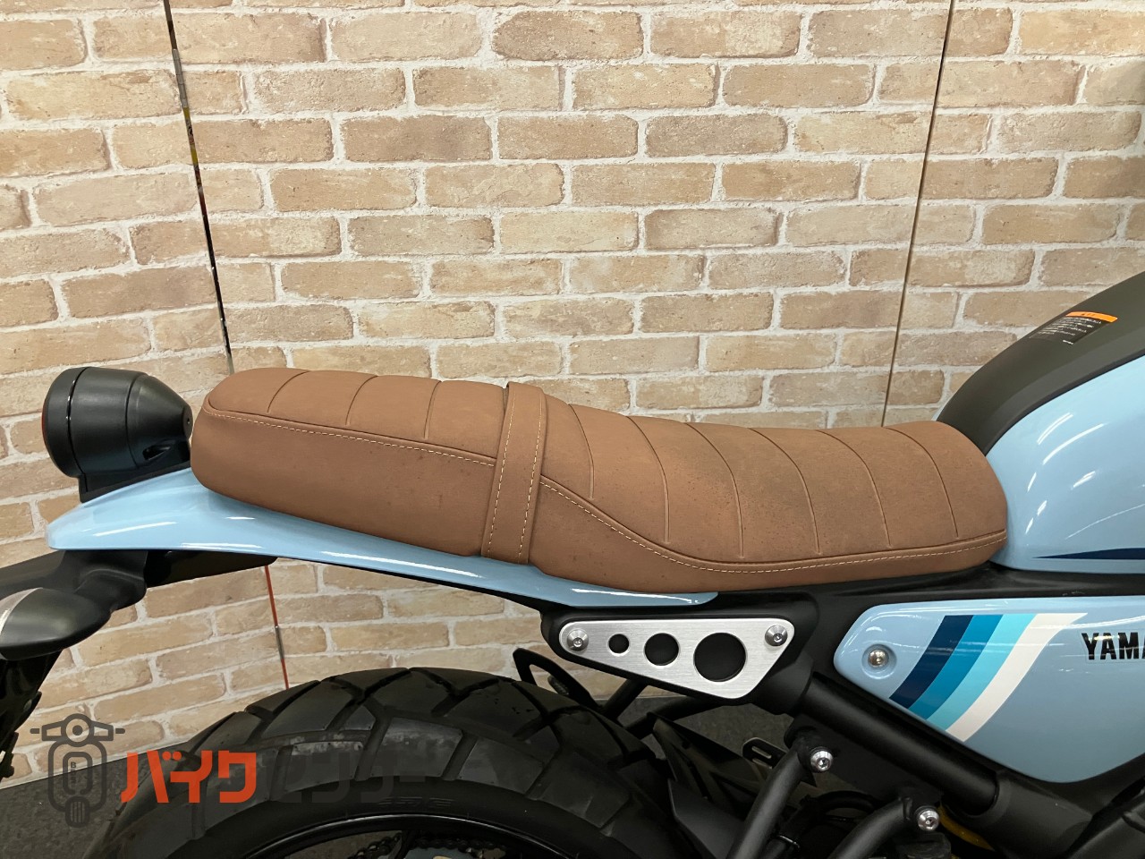 XSR125 ヨシムラ機械曲げGP-MAGNUMマフラー メーターバイザー_16