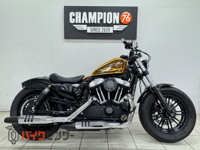 XL1200X フォーティエイト　ノーマルマフラー　社外エアクリ　サイドナンバー　グリップヒーター　前後ＬＥＤウィンカー　ＥＴＣ