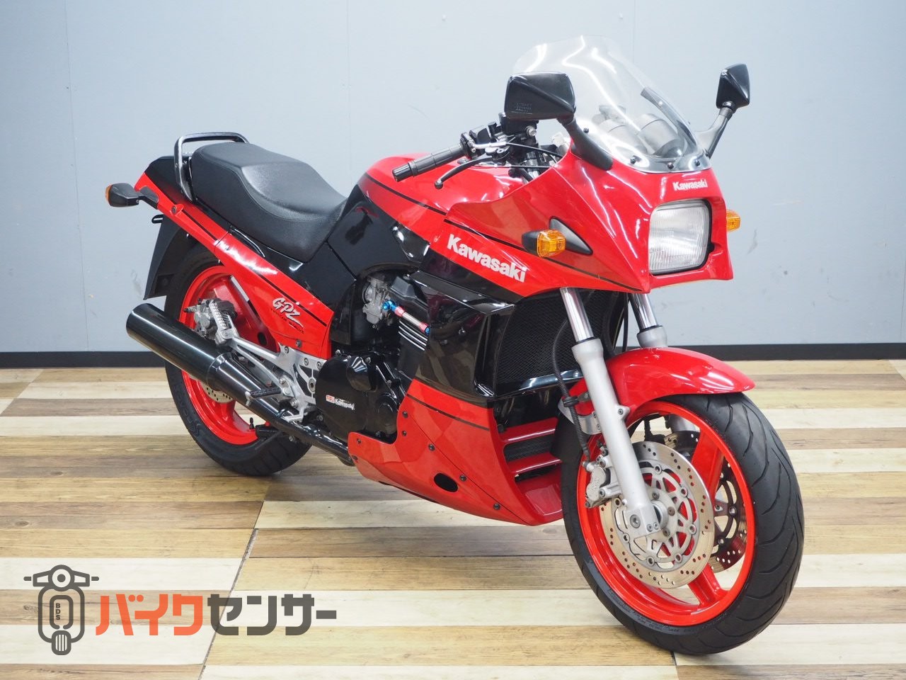 GPZ900R KAWASAKI 純正 国内モデル（逆車でもつかえる？）Ninja
