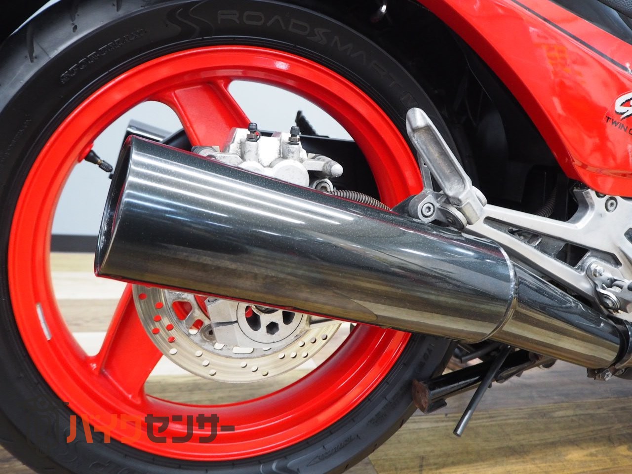 カワサキ GPZ900R A8 逆車 イギリス仕様 ハンドルアップスペーサー