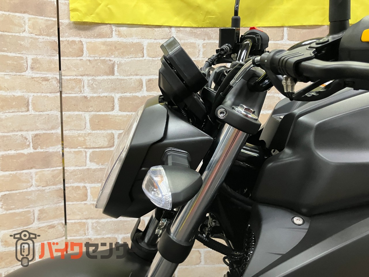 GIXXER250 2025年モデル LEDヘッドライト 油冷シングルエンジン_35