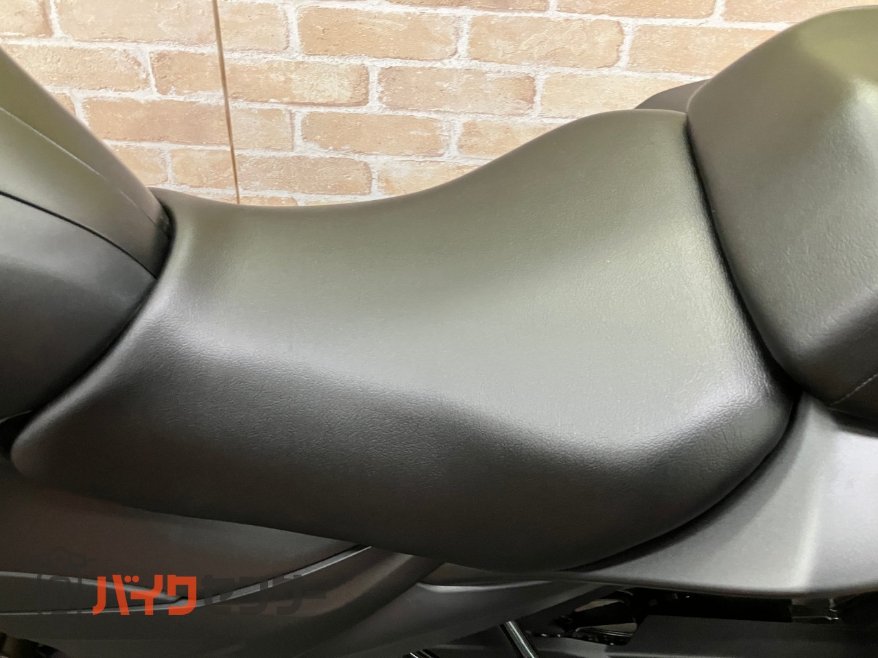 GIXXER250 2025年モデル LEDヘッドライト 油冷シングルエンジン_44