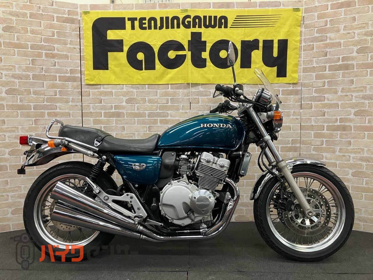 CB400FOUR グリップヒーター　メーターバイザー エンジンガード　ETC　ノーマルマフラー_0