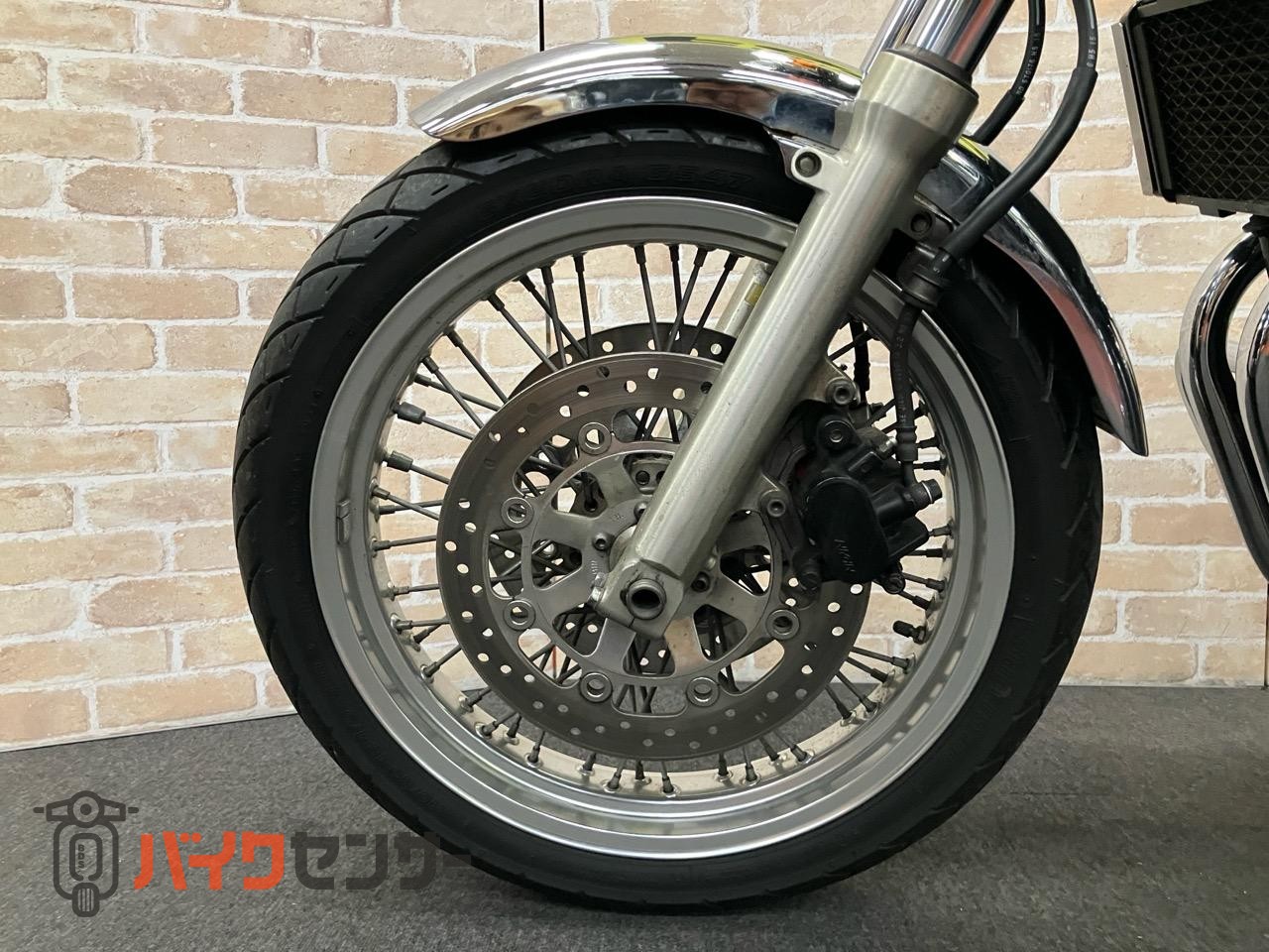 CB400FOUR グリップヒーター　メーターバイザー エンジンガード　ETC　ノーマルマフラー_13