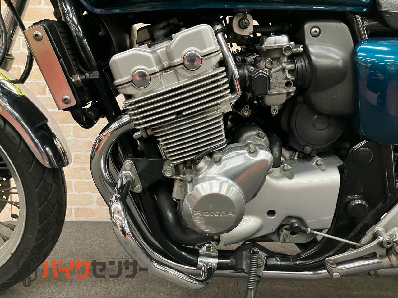 CB400FOUR グリップヒーター　メーターバイザー エンジンガード　ETC　ノーマルマフラー_15