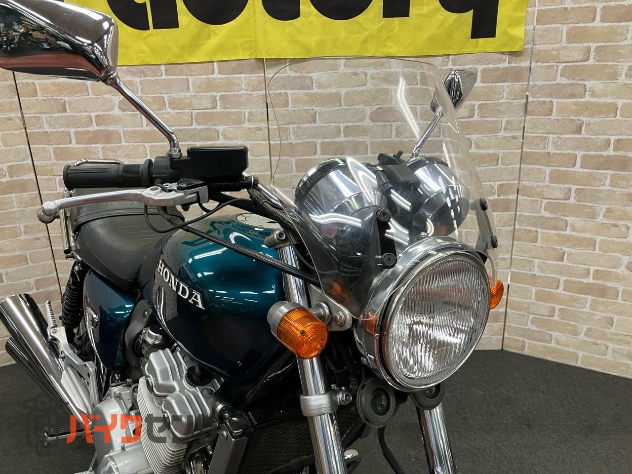 CB400FOUR グリップヒーター　メーターバイザー エンジンガード　ETC　ノーマルマフラー_28