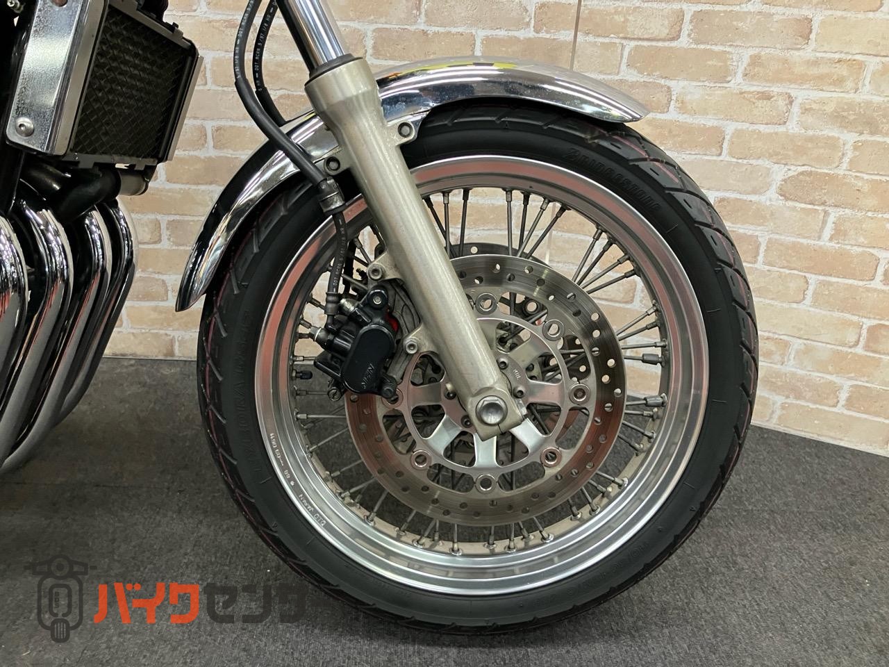 CB400FOUR グリップヒーター　メーターバイザー エンジンガード　ETC　ノーマルマフラー_34