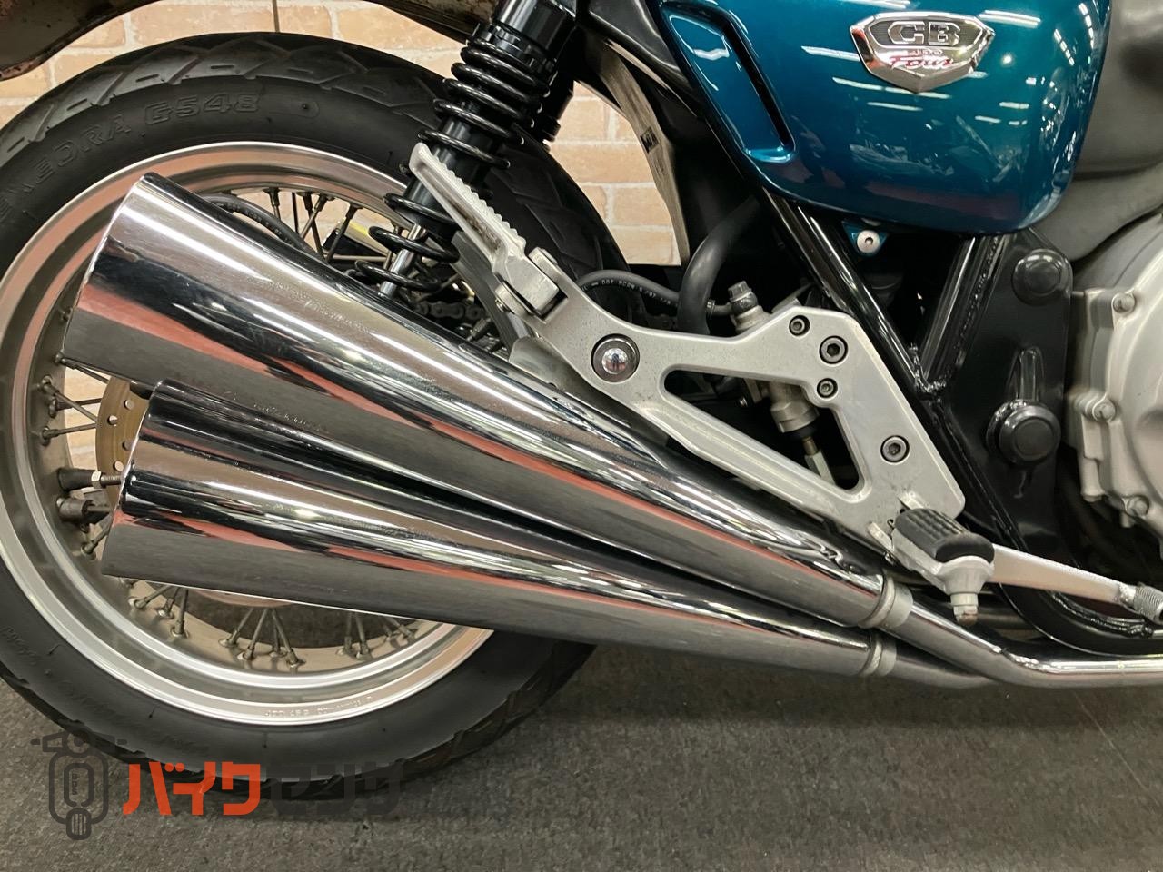 CB400FOUR グリップヒーター　メーターバイザー エンジンガード　ETC　ノーマルマフラー_38