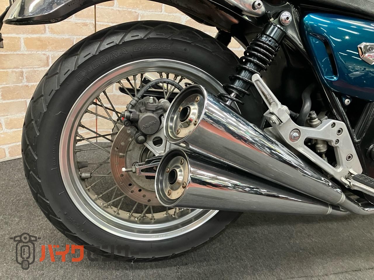 CB400FOUR グリップヒーター　メーターバイザー エンジンガード　ETC　ノーマルマフラー_39