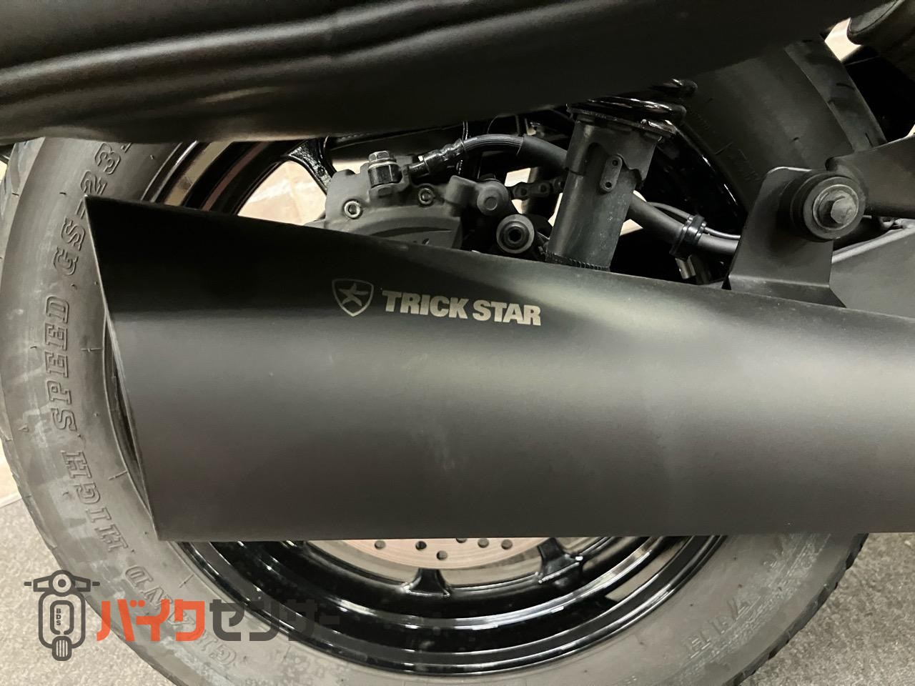 エリミネーター400　メーターバイザー　エンジンガード　トリックスター　スリップオン　サイドバック　コアガード_6