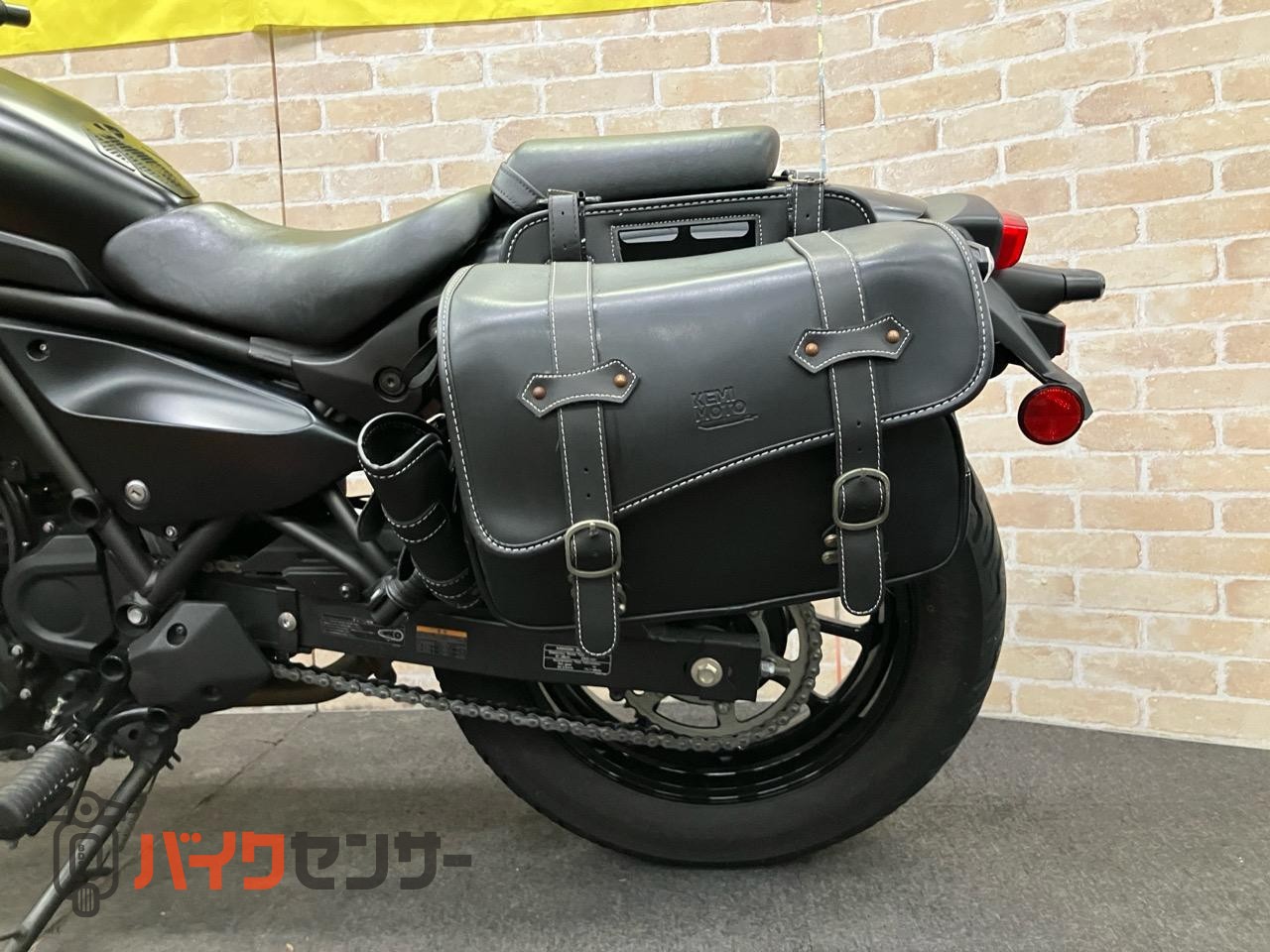 エリミネーター400　メーターバイザー　エンジンガード　トリックスター　スリップオン　サイドバック　コアガード_28