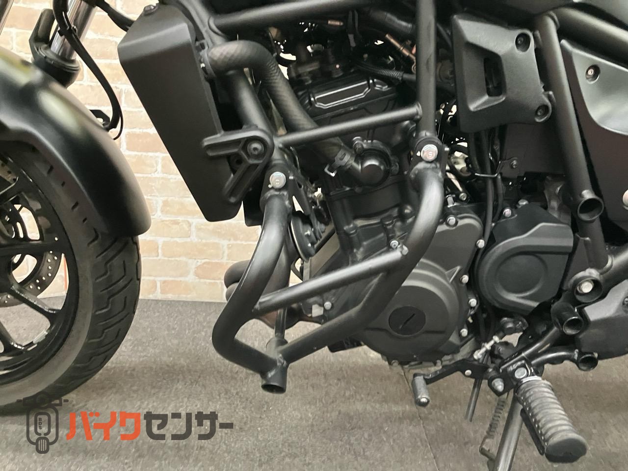 エリミネーター400　メーターバイザー　エンジンガード　トリックスター　スリップオン　サイドバック　コアガード_29
