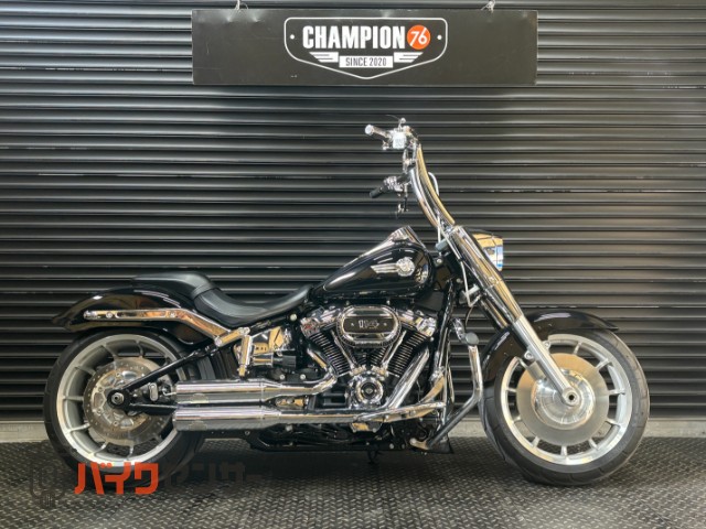 FLFBS ソフテイルファットボーイ114　ジキル＆ハイドマフラー　般若バー　前後ケラーマン　トライジャサイドナンバー　チンスポ