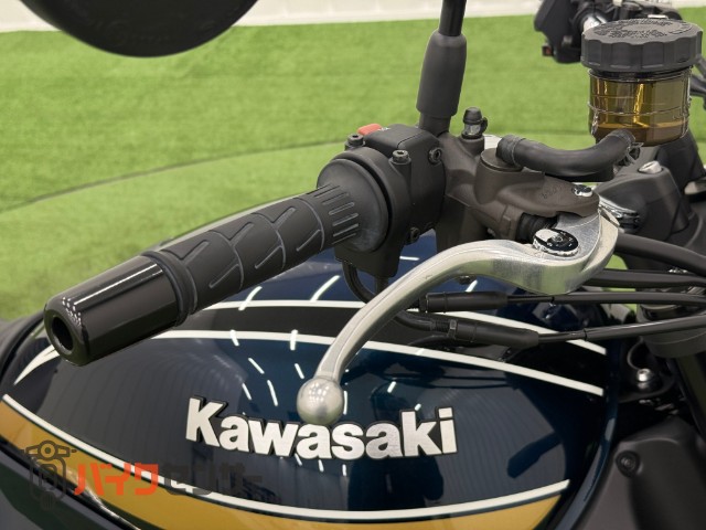 Z900RS ラジエーターガード 2口USB 納車整備費用込み - KAWASAKI