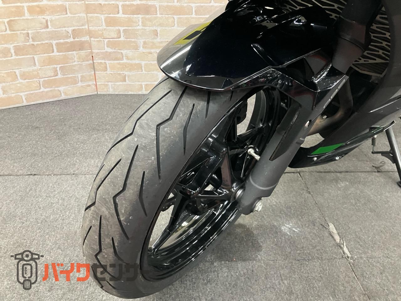 NINJA400 アクラポスリップオン　コアガード　サイドスライダー　スクリーン　ハイシート　マウントバー　バーエンド_19