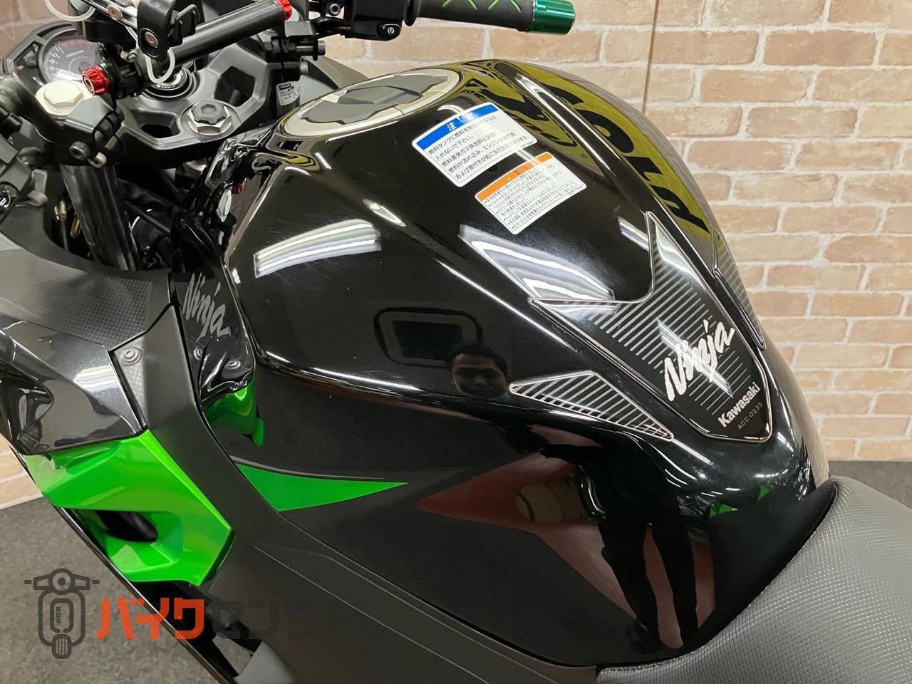 NINJA400 アクラポスリップオン　コアガード　サイドスライダー　スクリーン　ハイシート　マウントバー　バーエンド_29