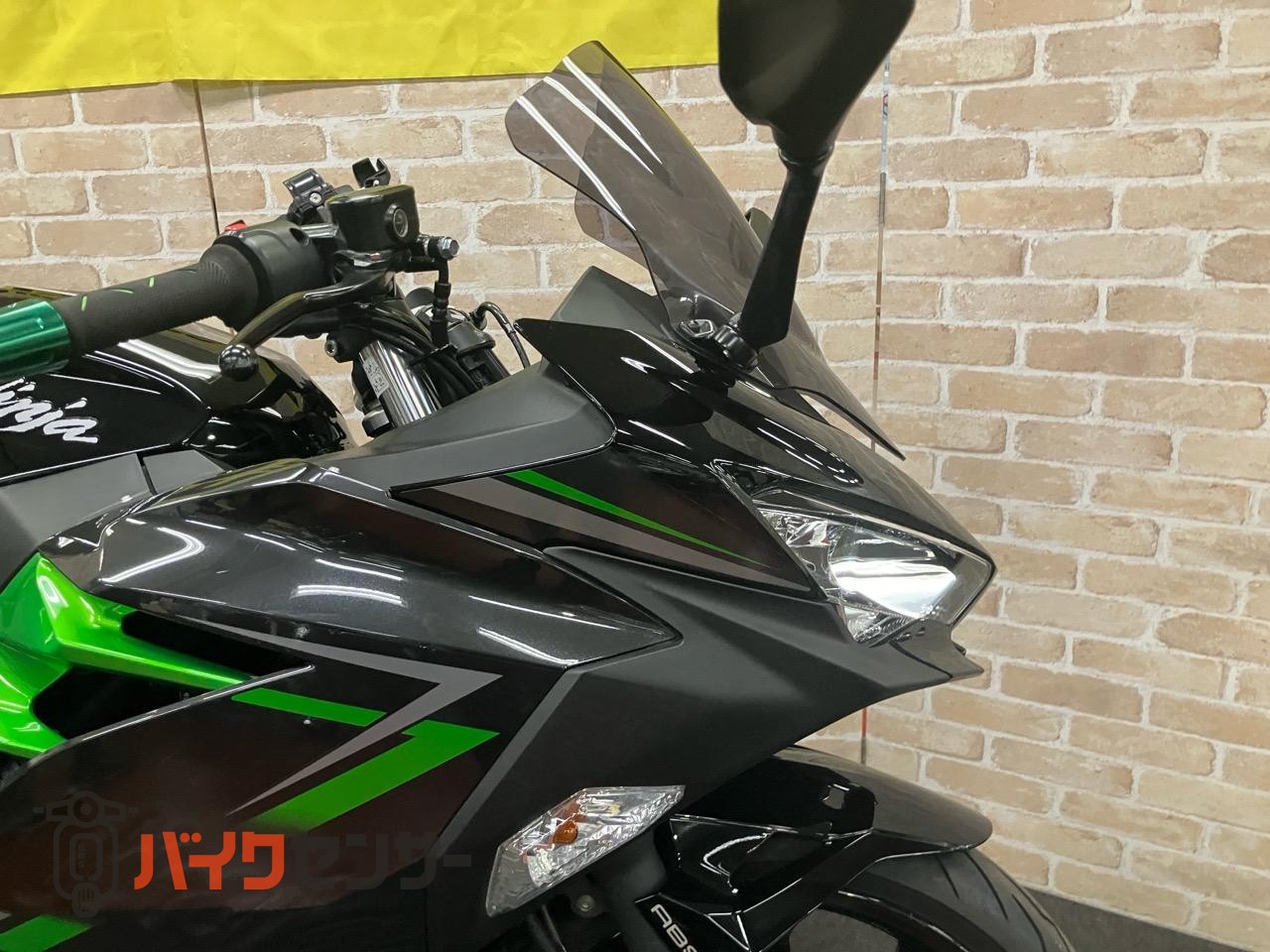 NINJA400 アクラポスリップオン　コアガード　サイドスライダー　スクリーン　ハイシート　マウントバー　バーエンド_30