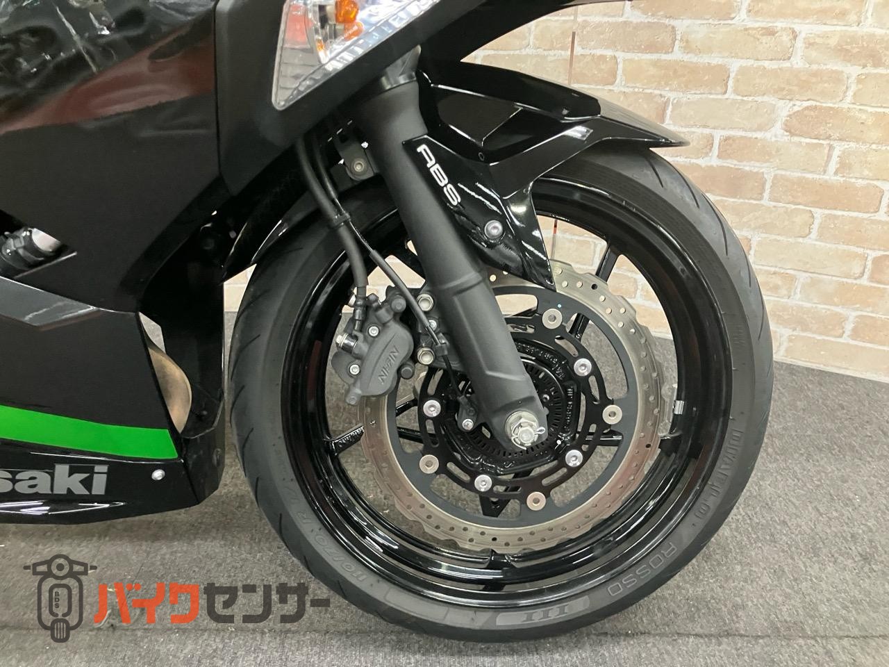 NINJA400 アクラポスリップオン　コアガード　サイドスライダー　スクリーン　ハイシート　マウントバー　バーエンド_31