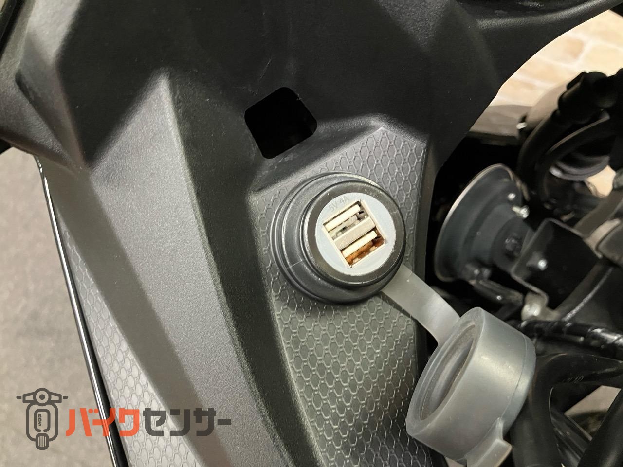 NINJA400 アクラポスリップオン　コアガード　サイドスライダー　スクリーン　ハイシート　マウントバー　バーエンド_39