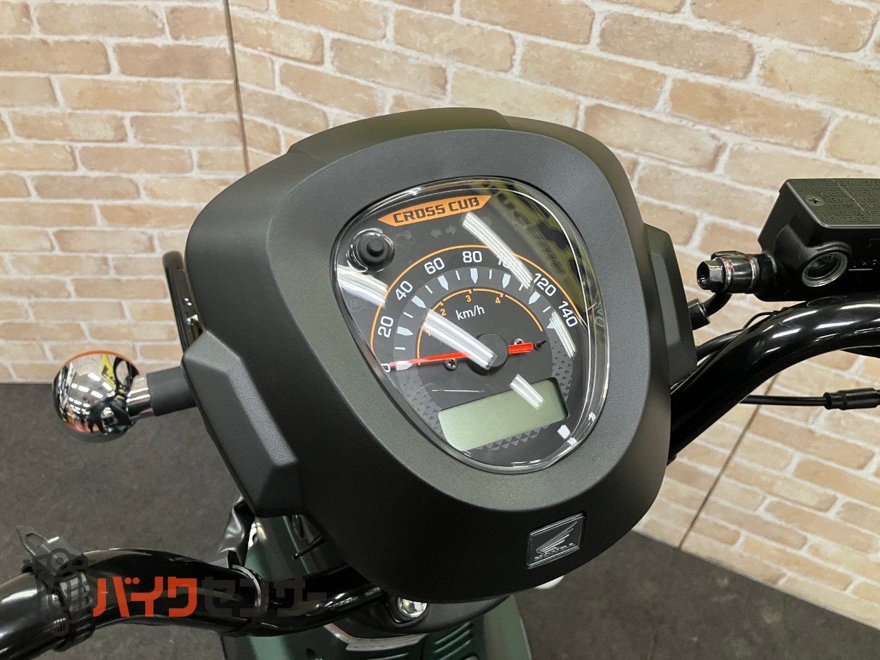 クロスカブ110 最新モデル マットアーマードグリーンメタリック_36