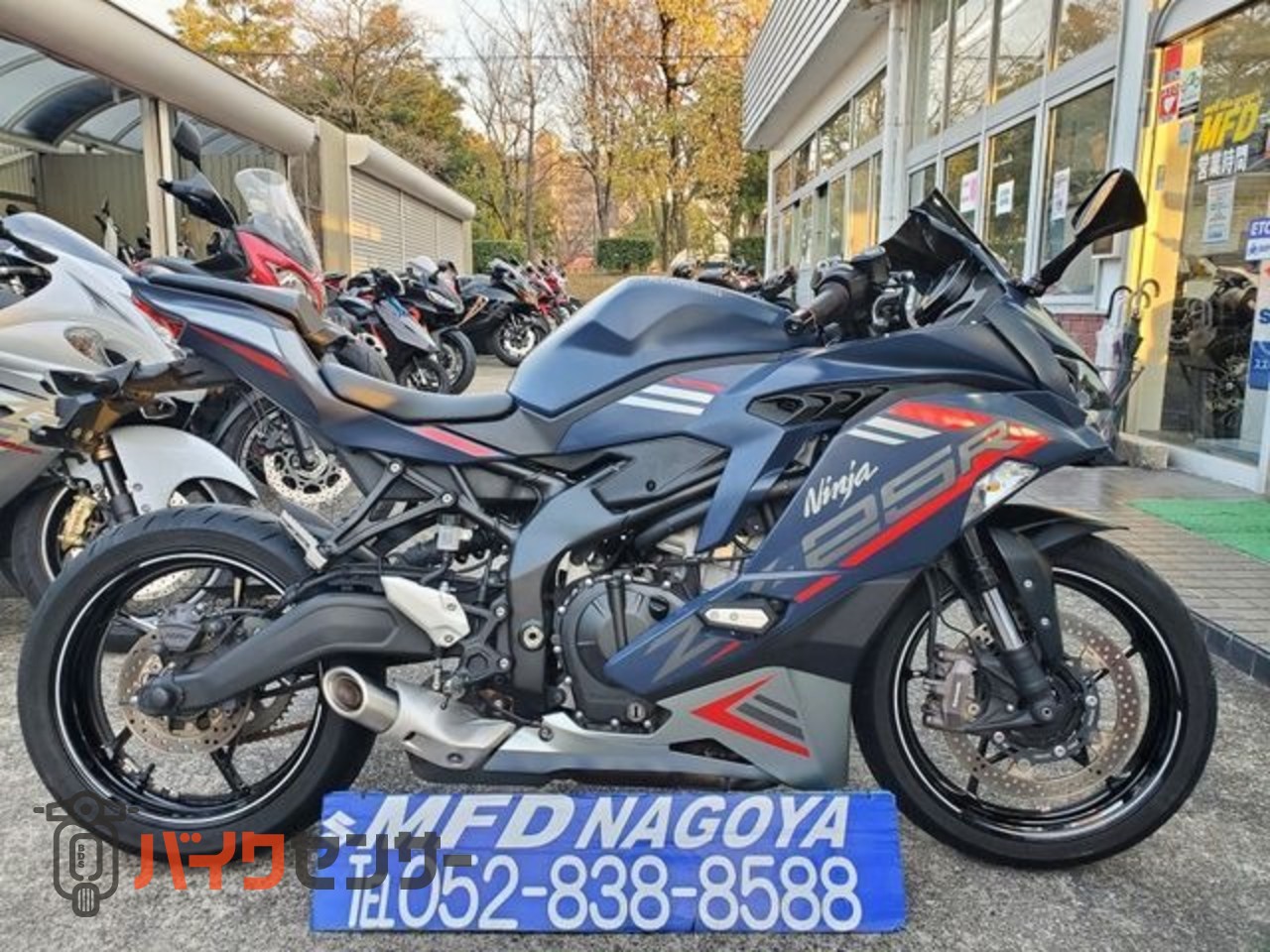 カワサキ NINJA ZX-25R SE 2022モデル クイックシフター搭載 250cc4