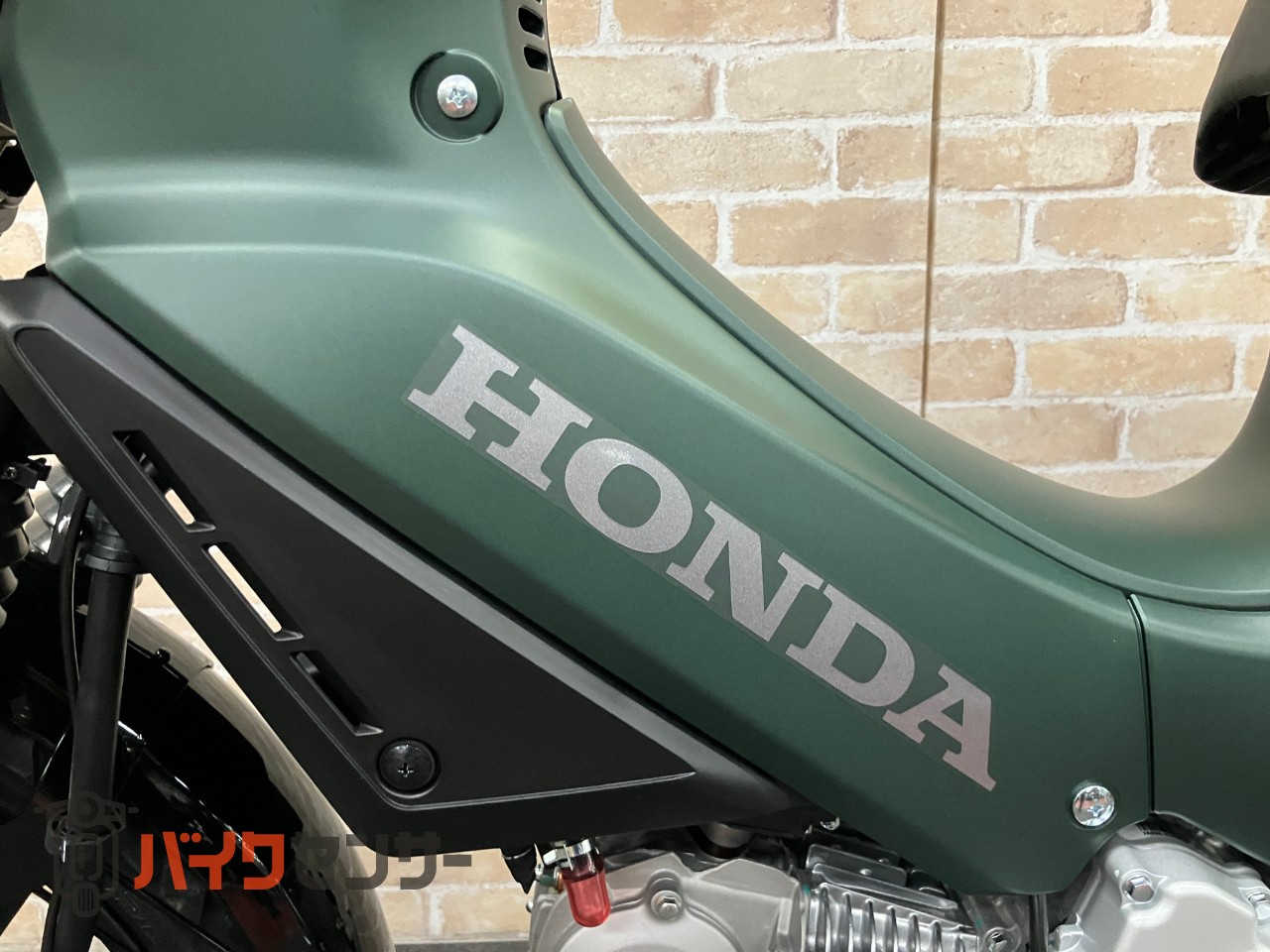クロスカブ110 最新モデル マットアーマードグリーンメタリック_14