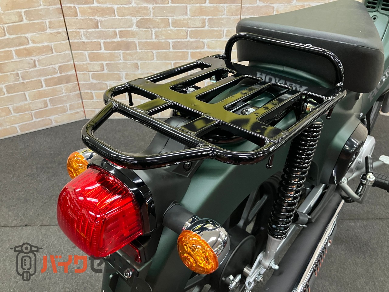 クロスカブ110 最新モデル マットアーマードグリーンメタリック_35