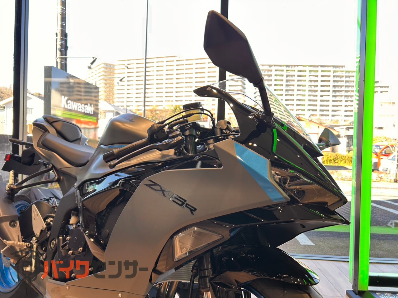 カワサキ NINJA ZX-6R メタリックマットグラフェンスチール×メタリック