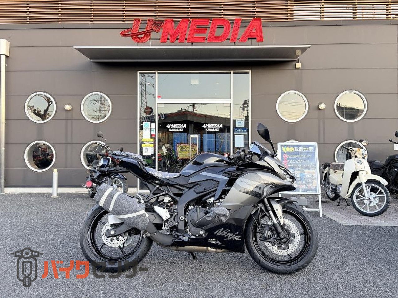 カワサキ NINJA ZX-4R SE B594141| BDSバイクセンサー