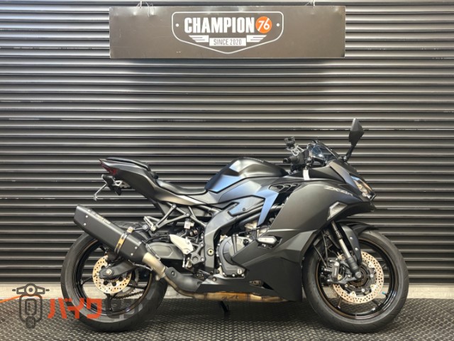 NINJA ZX-4R SE トリックスターマフラー SHOWAセパハン