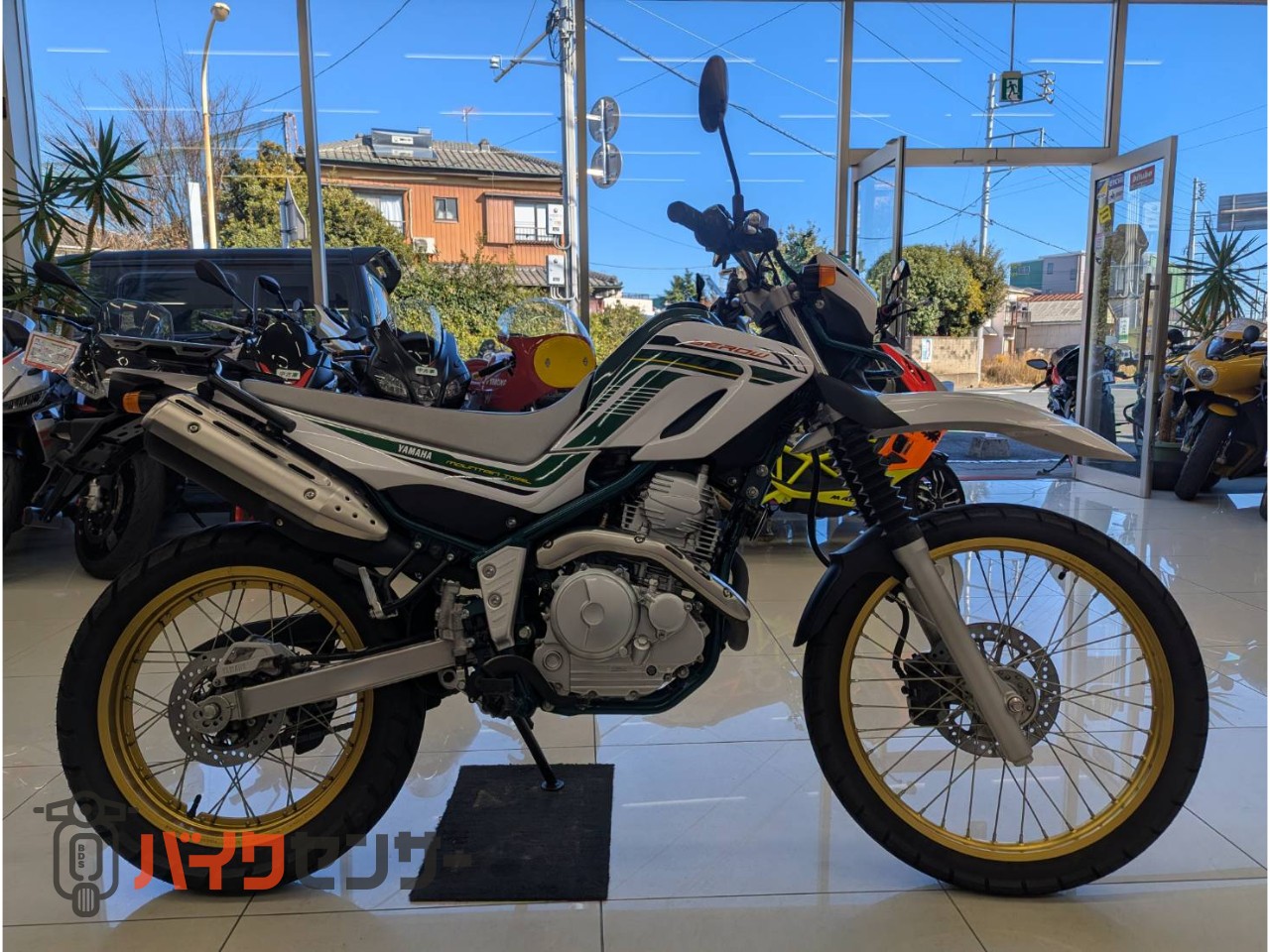 ヤマハ セロー250 ファイナルエディション ETC USB リヤキャリア付き