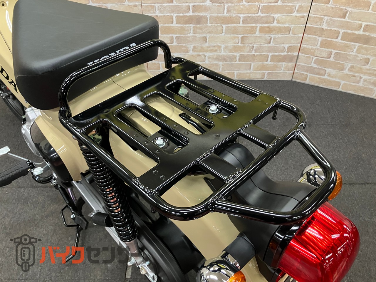 クロスカブ110 ハーベストベージュ_7