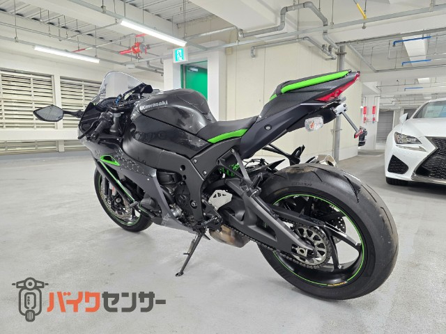 NINJA ZX-10R SE マルケジーニ クイックシフト 電子制御サスペンション