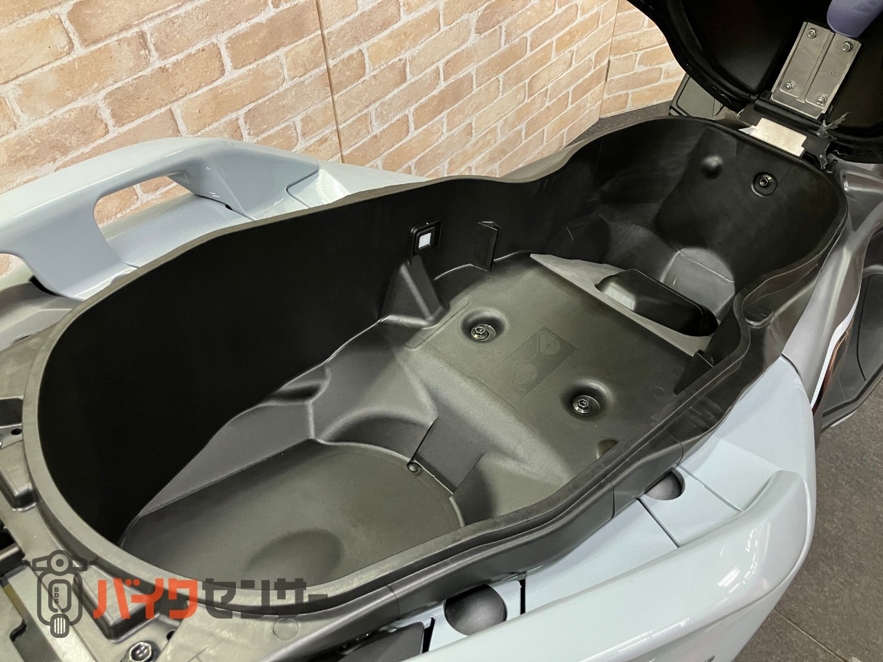 X-MAX250 ブルーイッシュグレーカクテル 電動スクリーン TFTメーター_15